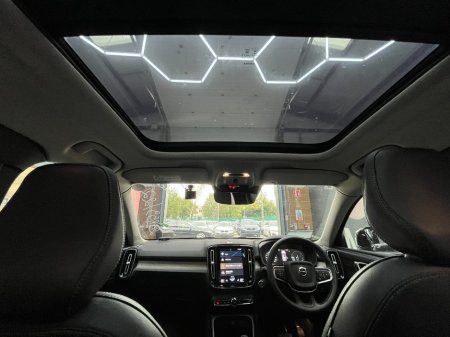 2022 Volvo XC40 - photo 18