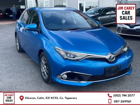 2015 Toyota Auris 2015-1 Toyota Auris