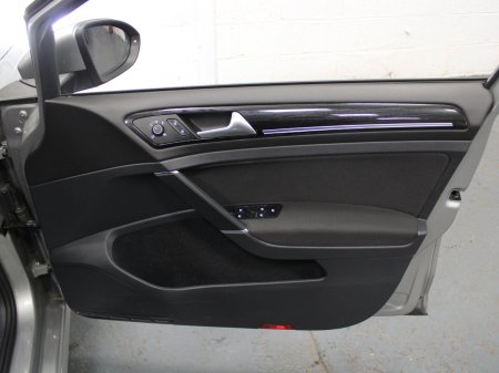 2018 Volkswagen Golf - photo 24