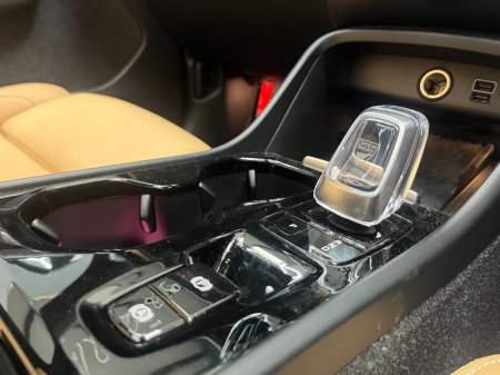 2021 Volvo XC40 - photo 11