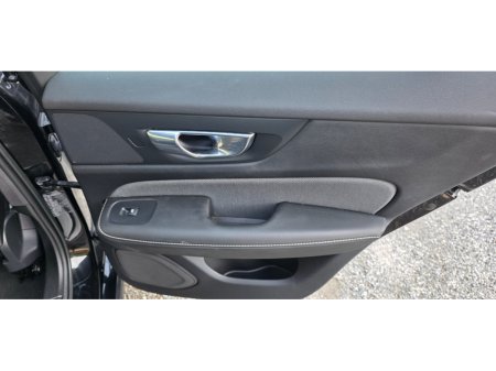 2022 Volvo V60 - photo 17