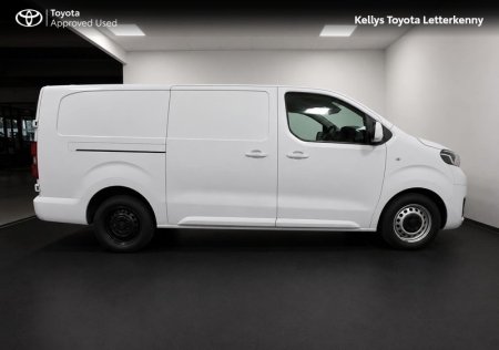 2024 Toyota Proace - photo 3