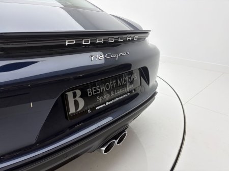 2022 Porsche Cayman - photo 9