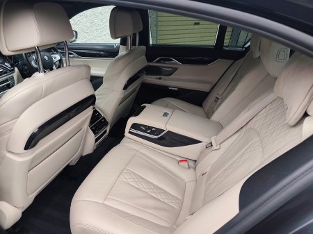 2016 BMW 7-Series - photo 8