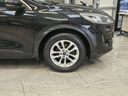 2021 Ford Kuga - photo 4