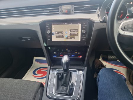 2022 Volkswagen Passat - photo 6