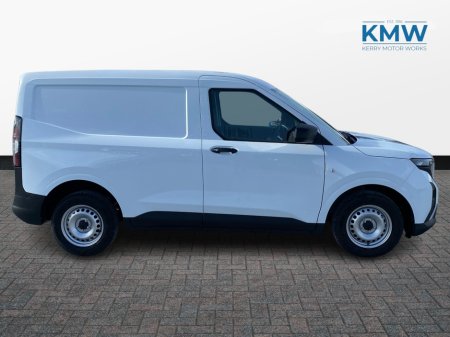2026 Ford Courier - photo 5