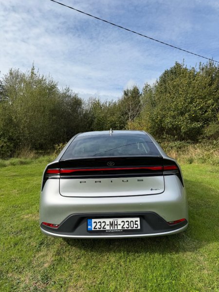 2023 Toyota Prius - photo 12