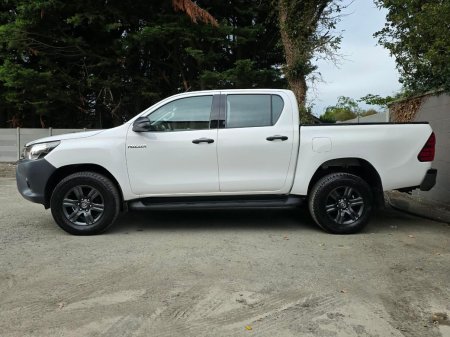 2019 Toyota Hilux - photo 4
