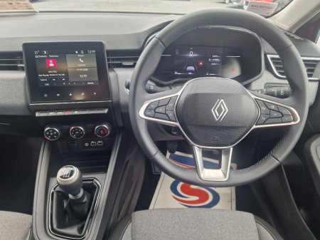 2025 Renault Clio - photo 7