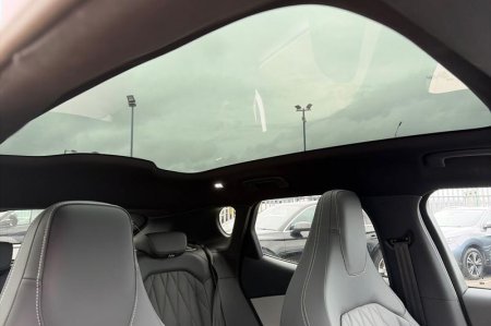 2025 Ford Capri - photo 36