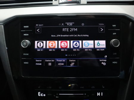 2021 Volkswagen Passat - photo 16
