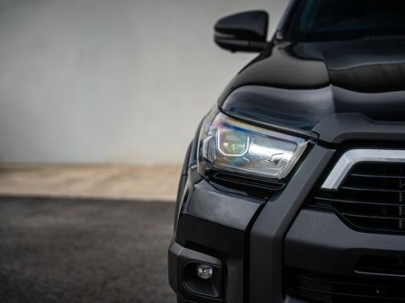 2026 Toyota Hilux - photo 3