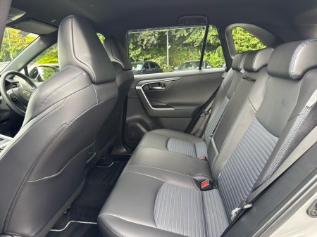 2024 Toyota RAV4 - photo 7