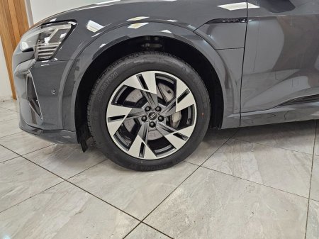 2024 Audi Q8 e-tron - photo 3