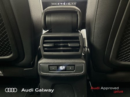 2025 Audi Q4 e-tron - photo 18