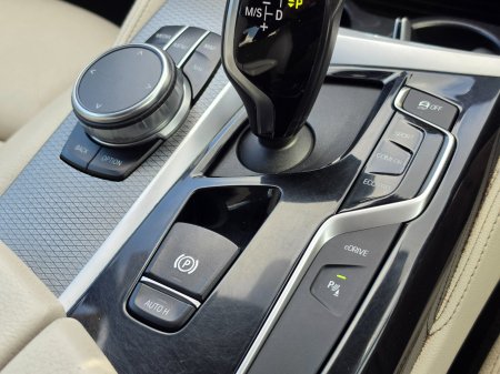2018 BMW 5-Series - photo 21