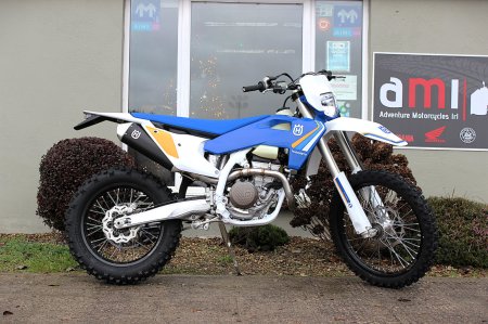 2025 HUSQVARNA Enduro
