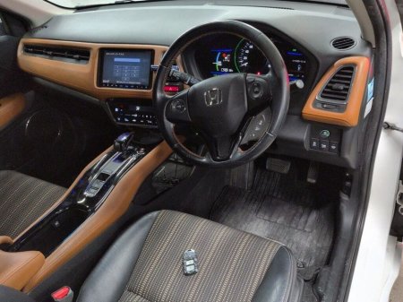 2015 Honda Vezel - photo 4
