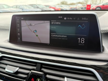 2020 BMW 7-Series - photo 12