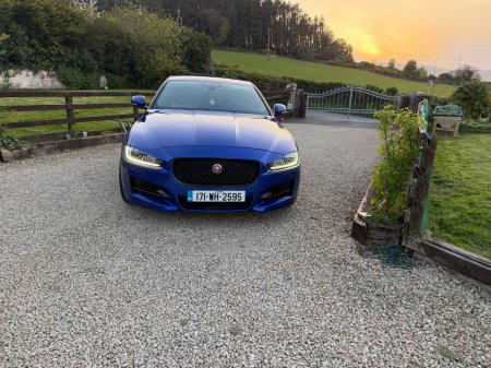 2017 Jaguar XE - photo 2