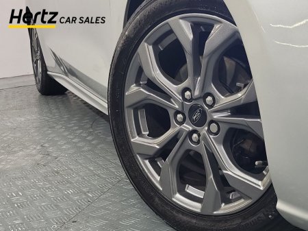 2023 Ford Focus - photo 6