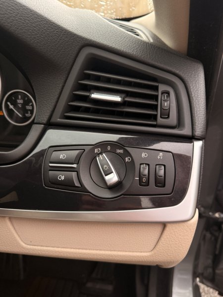 2011 BMW 5-Series - photo 30