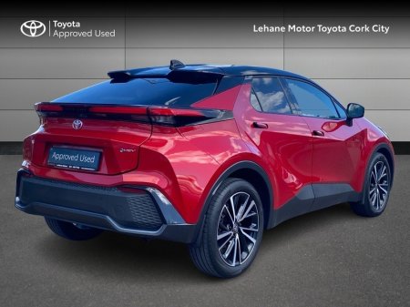 2024 Toyota C-HR - photo 2