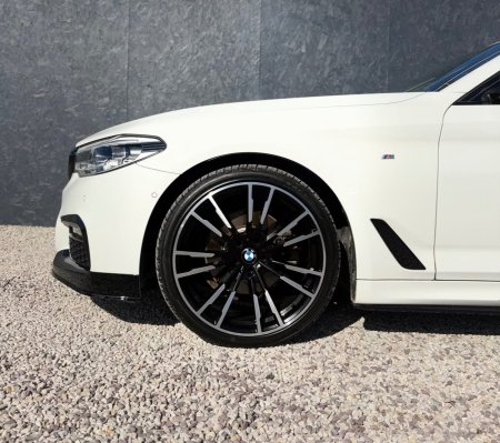 2017 BMW 5-Series - photo 12
