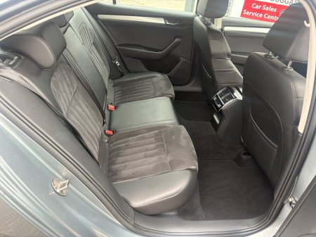 2017 Skoda Superb - photo 10