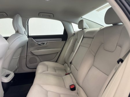 2020 Volvo S90 - photo 7