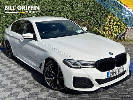 2021 BMW 5-Series 530e M-SPORT COMPETITION PACK 2.0 HYBRID // HARMAN/KARDON // LEATHER HEATED & POWERED SEATS // DIGIT