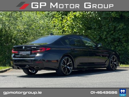 2021 BMW 5-Series - photo 12