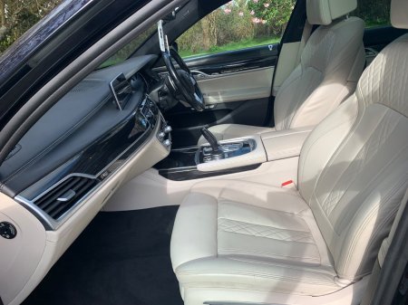 2016 BMW 7-Series - photo 11