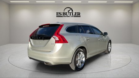 2018 Volvo V60 - photo 6