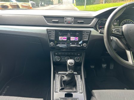 2016 Skoda Superb - photo 19