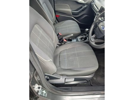 2017 Ford Fiesta - photo 8