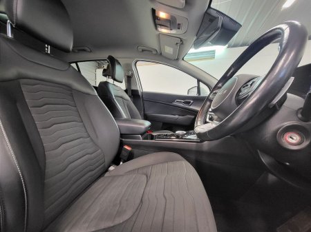 2022 Kia Sportage - photo 10