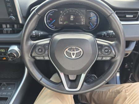 2020 Toyota RAV4 - photo 10