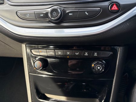 2016 Opel Astra - photo 16