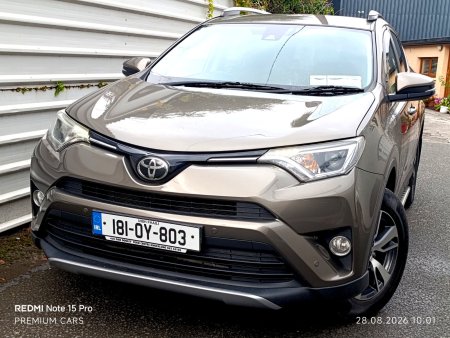 2018 Toyota RAV4 - photo 2