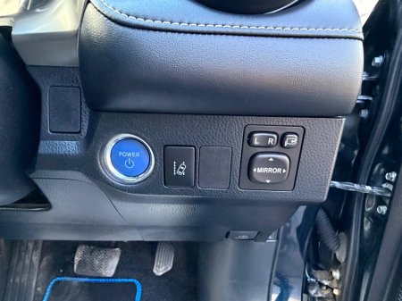 2018 Toyota RAV4 - photo 16