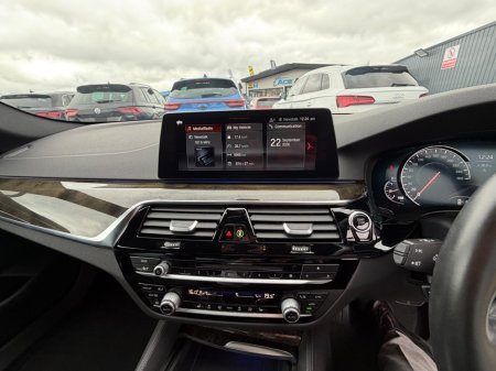 2018 BMW 5-Series - photo 30