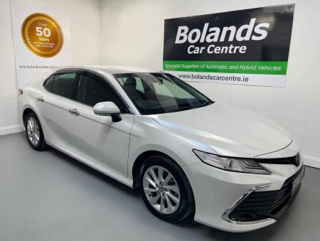 2021 Toyota Camry - photo 2