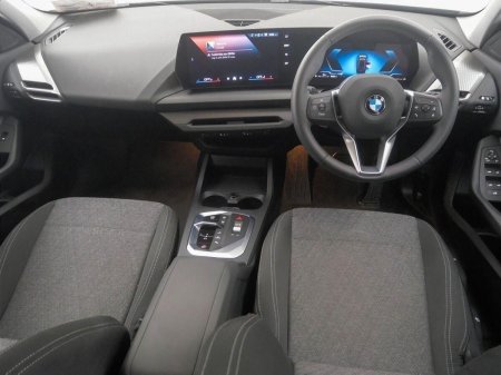 2026 BMW 1-Series - photo 4