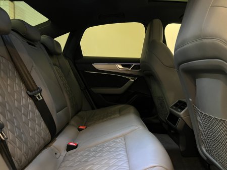 2020 Audi S6 - photo 21