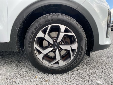 2020 Kia Sportage - photo 24
