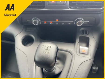 2023 Peugeot Partner - photo 3