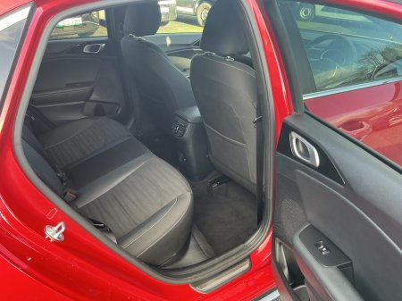 2025 Kia Ceed - photo 14