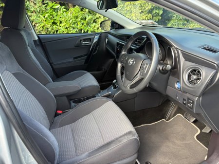 2018 Toyota Auris - photo 5